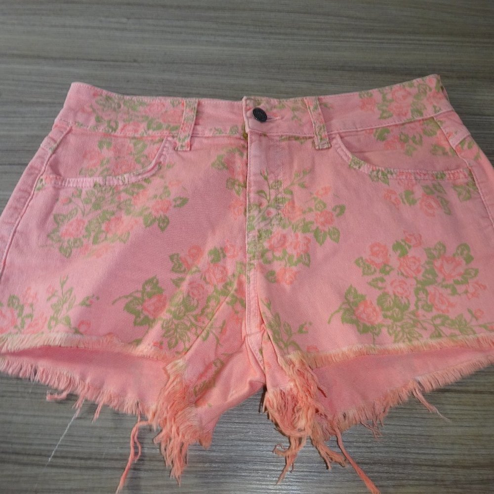 Siwy Camilla Cut-Off Shorts Pink Floral  Size 26